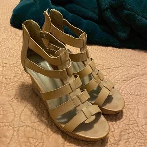WORN ONCE - women’s wedge sandals